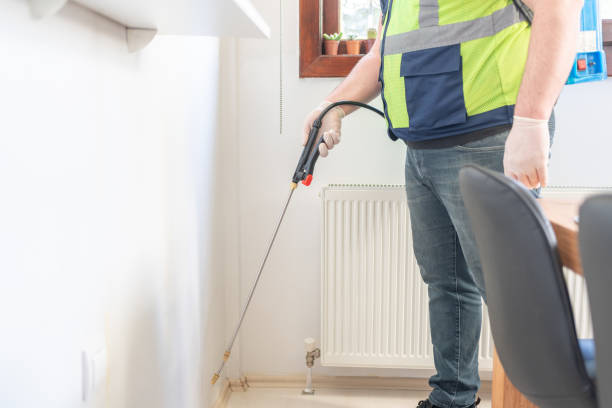 Best Best Pest Control Companies  in Oakes, ND